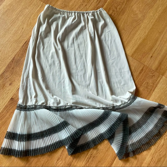 Vintage Intimates & Sleepwear Vintage Van Raalte Grey Half Slip